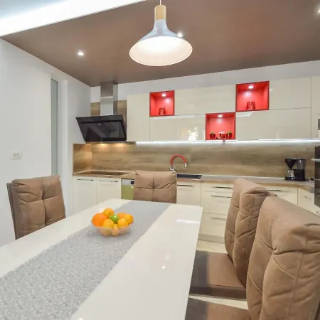 Apartament Mornar-5 By Interhome Trogir