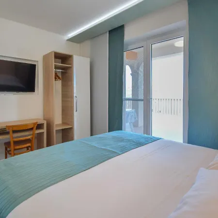 Mornar-5 By Interhome Trogir