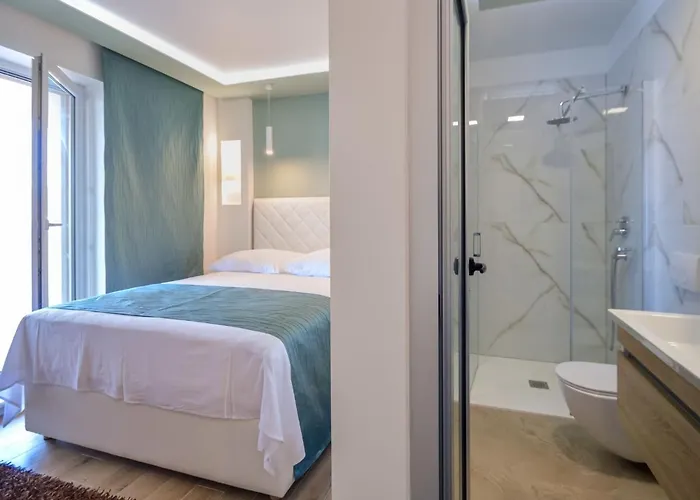 Mornar-5 By Interhome