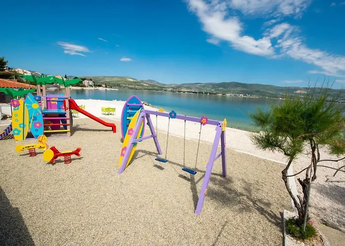 Mornar-5 By Interhome *